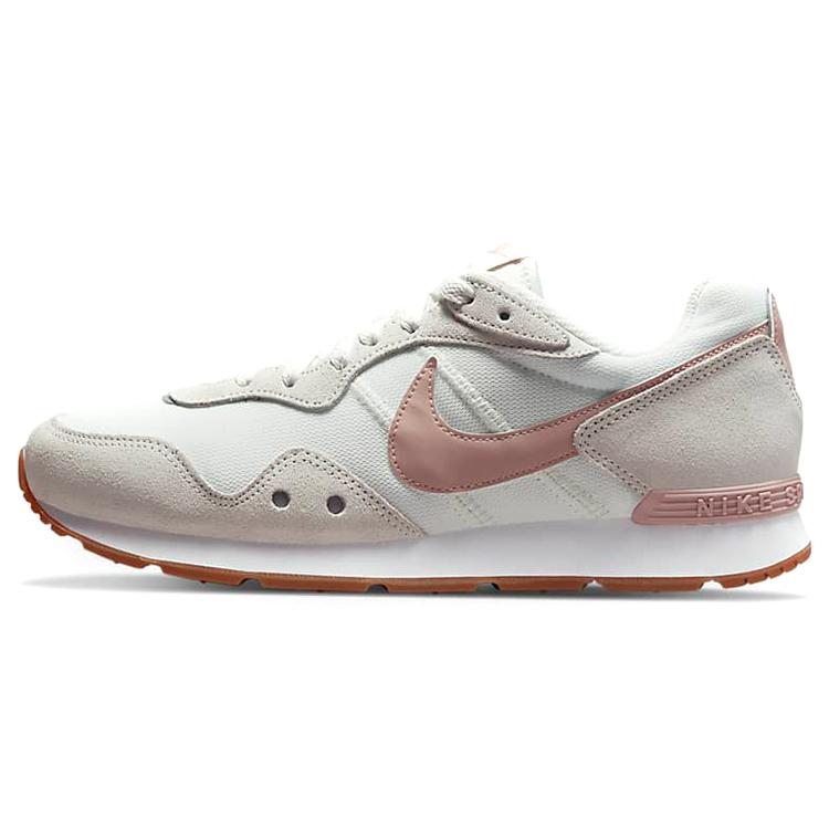 Nike Venture Runner Wide Sail Pink Oxford Women s 35.5
Nike Venture Runner Wide Sail Pink Oxford Women s 35.5