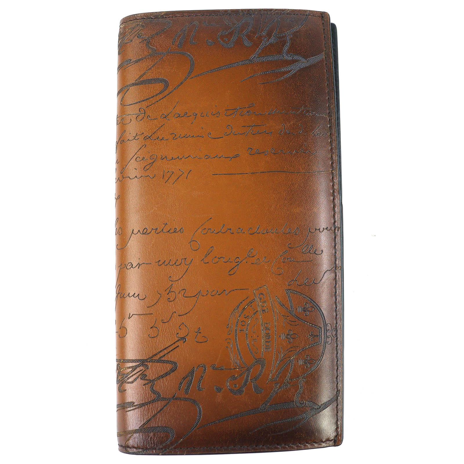 Very Good Berluti Scritto Calligraphy Bifold Wallet Purse Brown leather mens Used
Very Good Berluti Scritto Calligraphy Bifold Wallet Purse Brown leather mens Used
