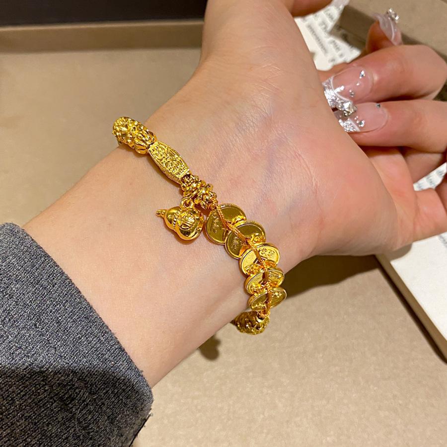 Xiaohongshu same antique copper coin gourd bracelet women s new Chinese retro entanglement bracelet jewelry
Xiaohongshu same antique copper coin gourd bracelet women s new Chinese retro entanglement bracelet jewelry
