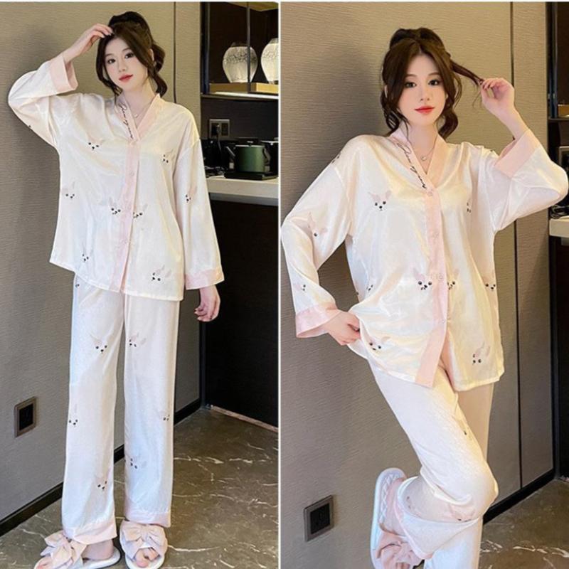 Maternity 2-Piece Set of Ice Silk Pajamas Comfortable Silk Long-Sleeved Trousers Herringbone Pattern Jacquard Silk Loungewear M
Maternity 2-Piece Set of Ice Silk Pajamas Comfortable Silk Long-Sleeved Trousers Herringbone Pattern Jacquard Silk Loungewear M