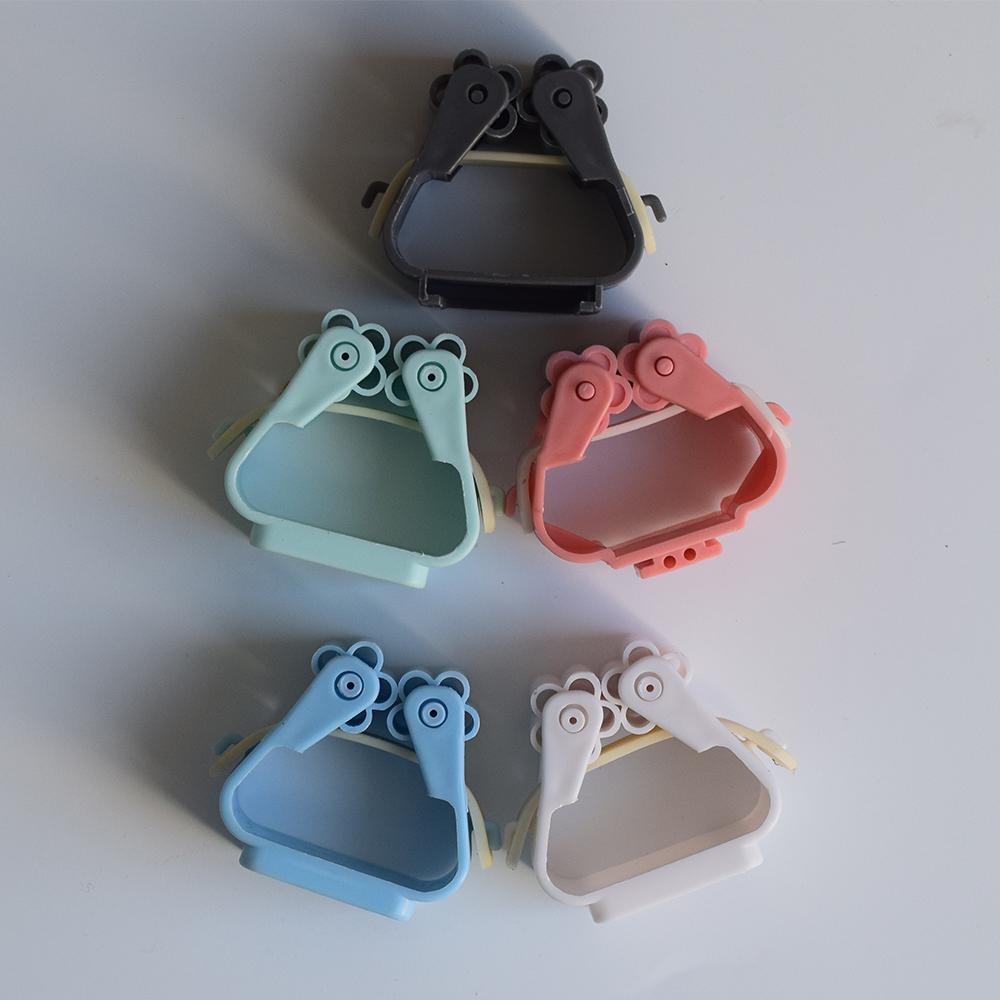 Non Perforated Mop Holder Self-adhesive Installation Suitable for Kitchen and Bathroom Can Fix Brooms Mops 5 Piece
Non Perforated Mop Holder Self-adhesive Installation Suitable for Kitchen and Bathroom Can Fix Brooms Mops 5 Piece