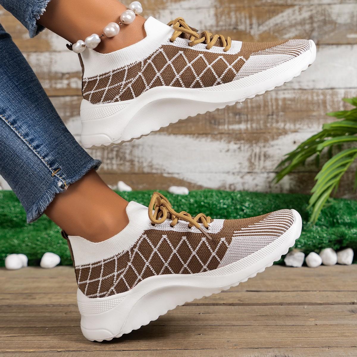 Женская спортивная обувь больших размеров, повседневная, дышащая, Flyknit, папины туфли, одинарные туфли, шнуровка спереди, ленивые носки, кроссовки, размеры 36-43 39 кофейный
Женская спортивная обувь больших размеров, повседневная, дышащая, Flyknit, папины туфли, одинарные туфли, шнуровка спереди, ленивые носки, кроссовки, размеры 36-43 39 кофейный