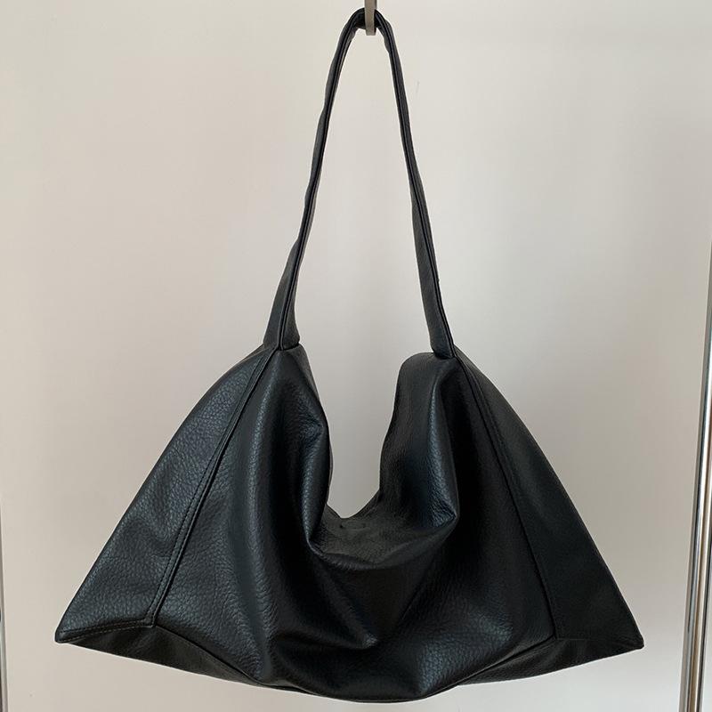 Women hobos Shoulder Bags Large Capacity design ladies handbag Soft PU Leather Female Crossbody Bag Casual big Tote bolsos чёрный
Women hobos Shoulder Bags Large Capacity design ladies handbag Soft PU Leather Female Crossbody Bag Casual big Tote bolsos чёрный