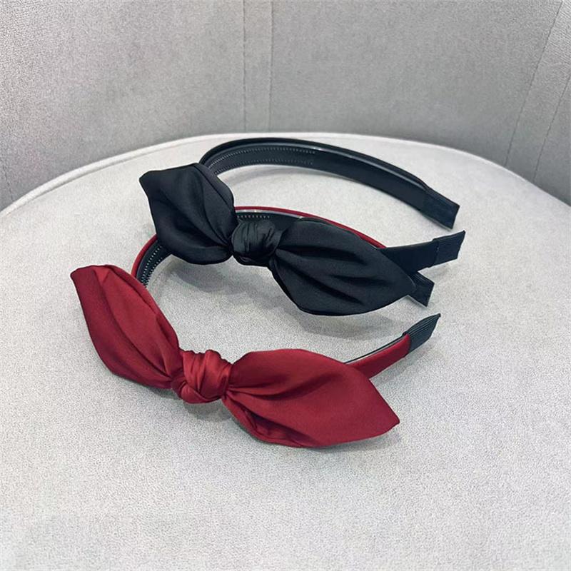 Ins Slim Satin Cloth Bow Knot Hairbands for Women Girls Causal Shopping Party Headbands Non Slip Toothed Head Hoop
Ins Slim Satin Cloth Bow Knot Hairbands for Women Girls Causal Shopping Party Headbands Non Slip Toothed Head Hoop