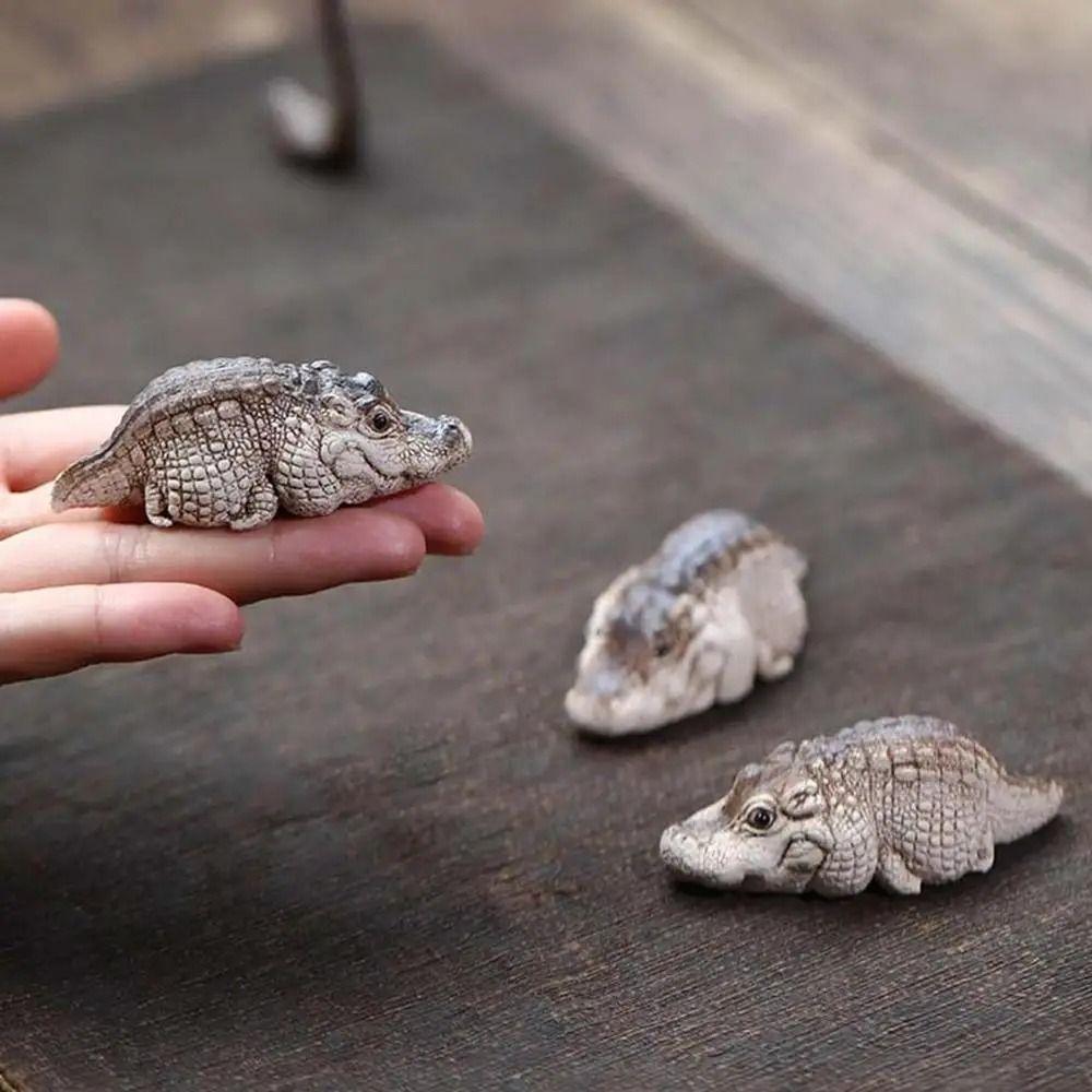 Lovely Alligator Crocodile Kung Fu Tea Pet Mini Crocodile Miniatures Handmade Pet Figurine Home Alligator
Lovely Alligator Crocodile Kung Fu Tea Pet Mini Crocodile Miniatures Handmade Pet Figurine Home Alligator