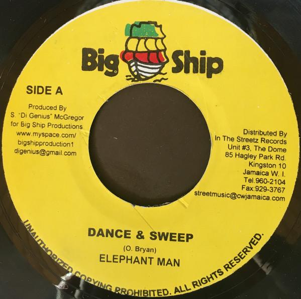 7inch Record ELEPHANT MAN - Dance & Sweep NONE Big Ship 2009 Jamaica Reggae, Ska & Dub Used
7inch Record ELEPHANT MAN - Dance & Sweep NONE Big Ship 2009 Jamaica Reggae, Ska & Dub Used