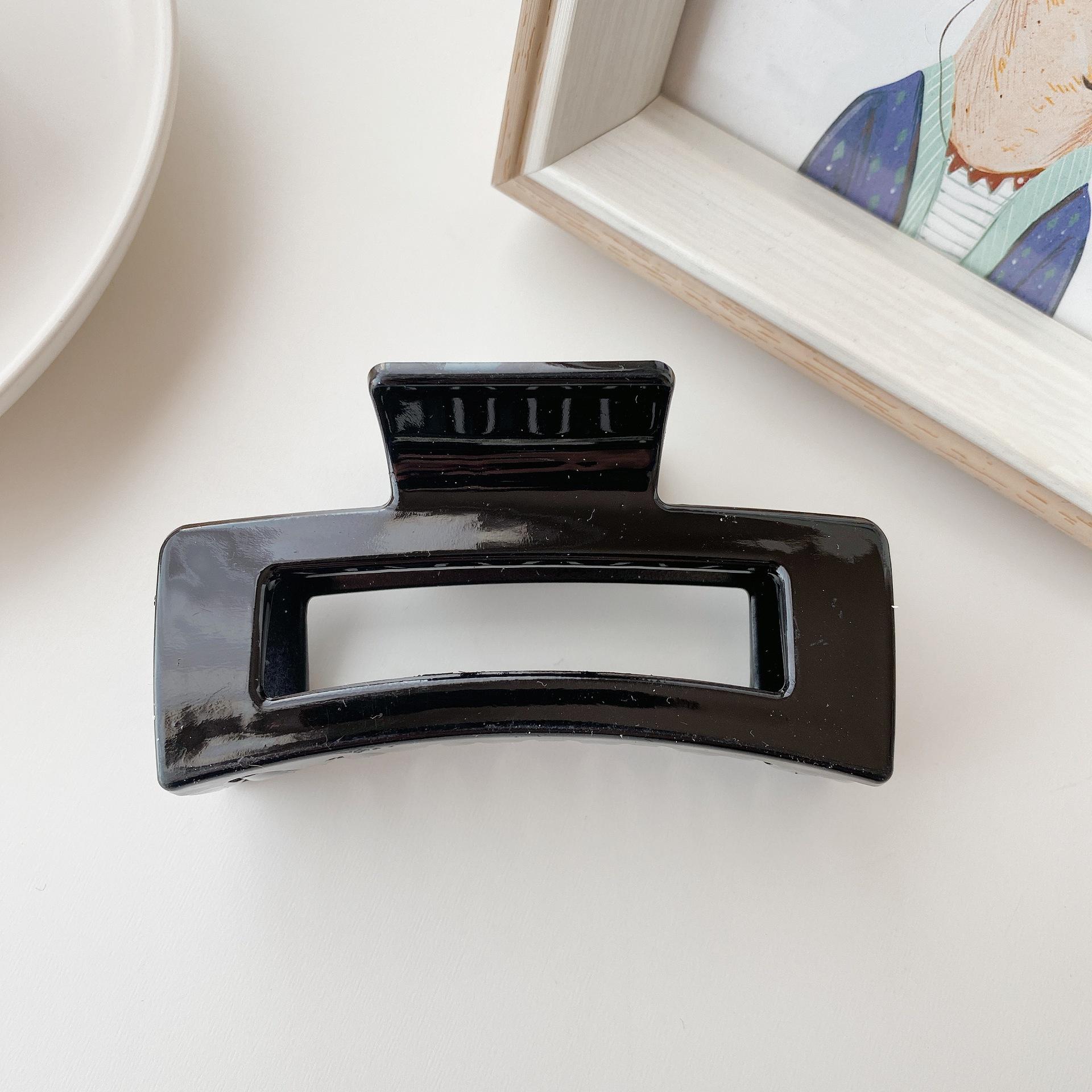 Glossy 85cm Trendy Black And Misty Blue Hair Claw For Women Fashionable Glossy Black
Glossy 85cm Trendy Black And Misty Blue Hair Claw For Women Fashionable Glossy Black