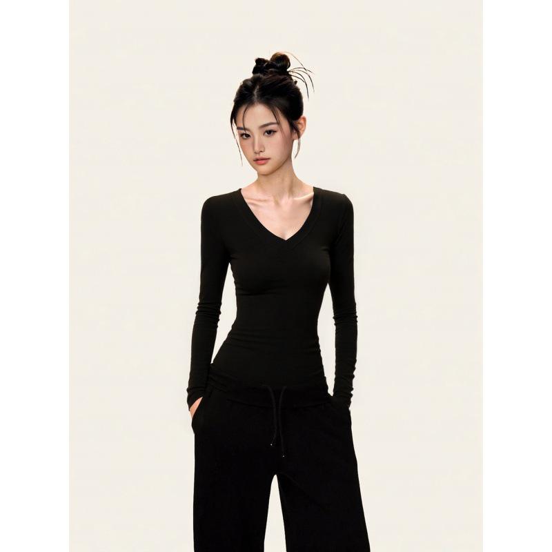 Women s Slim Fit V-Neck Long-Sleeve Top - Fall/Winter Base Layer M (Weight 95-105 kg) чёрный
Women s Slim Fit V-Neck Long-Sleeve Top - Fall/Winter Base Layer M (Weight 95-105 kg) чёрный