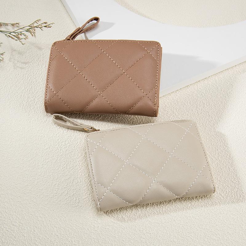 Gentle Department~ Solid Color Xiaolin Simple Card Pack Multifunctional Large Capacity Wallet Women s Multicolor Autumn and Winter New Mouth Red чорний
Gentle Department~ Solid Color Xiaolin Simple Card Pack Multifunctional Large Capacity Wallet Women s Multicolor Autumn and Winter New Mouth Red чорний