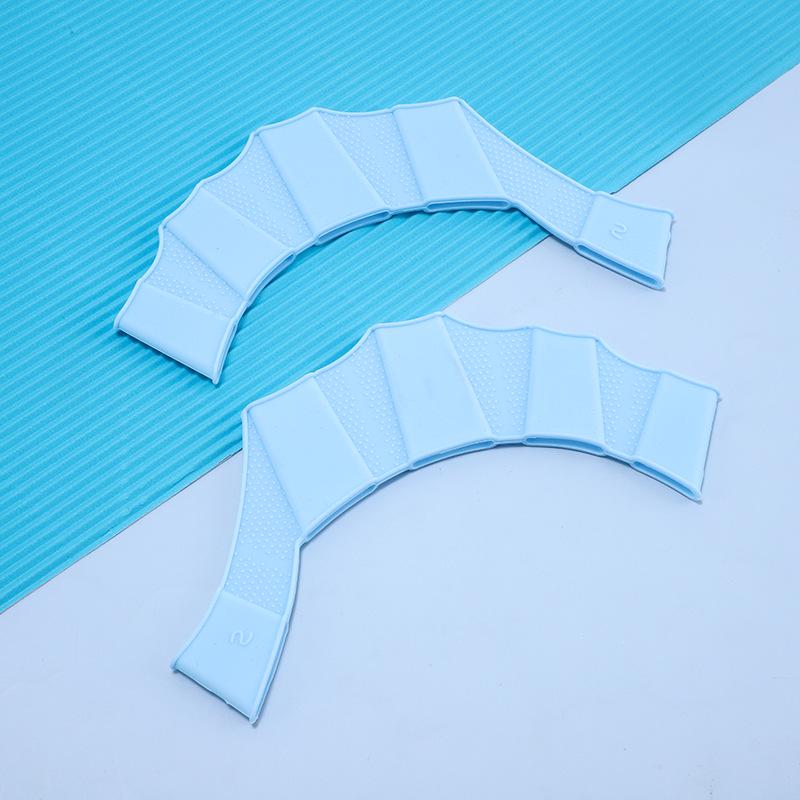 Youth Silicone Hand Paddles for Freestyle and Breaststroke Swimming, Food-Grade Material Small світло-синій колір
Youth Silicone Hand Paddles for Freestyle and Breaststroke Swimming, Food-Grade Material Small світло-синій колір
