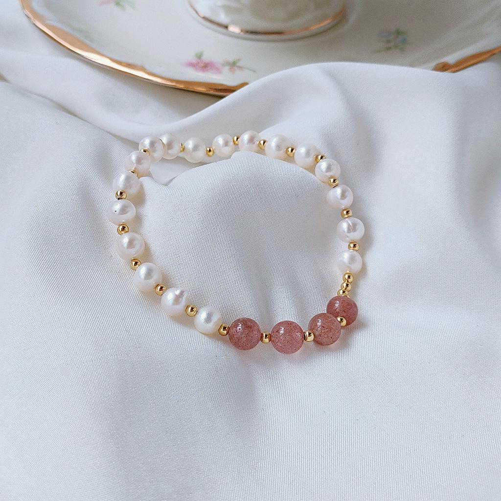 Natural freshwater pearl strawberry crystal versatile elastic line adjustable bracelet Korean purchasing the same hand jewelry women
Natural freshwater pearl strawberry crystal versatile elastic line adjustable bracelet Korean purchasing the same hand jewelry women