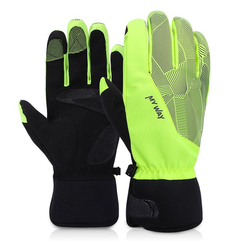 Full Finger Cycling Gloves Touch Screen Outdoor Waterproof Skiing Anti Slip Warm And Windproof Men And Women Plush Sports
Full Finger Cycling Gloves Touch Screen Outdoor Waterproof Skiing Anti Slip Warm And Windproof Men And Women Plush Sports