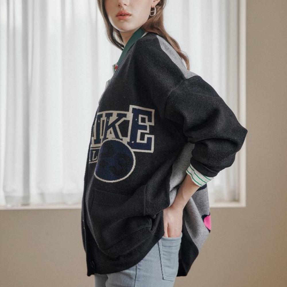 Maxza Loose Fit Pocket Knit Cardigan Zd11qd013na blacks/FREE
Maxza Loose Fit Pocket Knit Cardigan Zd11qd013na blacks/FREE