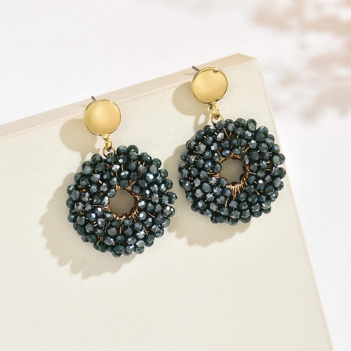 Handmade round Bead Earrings Fashionable Minimalist Design Suitable for Parties And Daily Wear зелений
Handmade round Bead Earrings Fashionable Minimalist Design Suitable for Parties And Daily Wear зелений