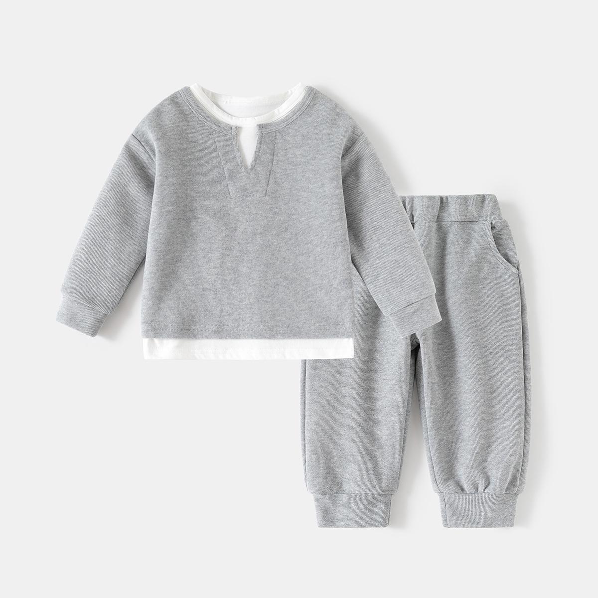 Boys Spring Two-Piece Outfit: Hoodie and Long Pants Set for Kids 90 cm сірий колір
Boys Spring Two-Piece Outfit: Hoodie and Long Pants Set for Kids 90 cm сірий колір