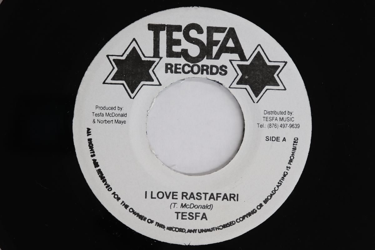 7-дюймовая пластинка TESFA / TESFA ALL STAR - I Love Rastafari / I Love Rastafari НЕТ TESFA RECORDS Ямайка Регги, Ска и Даб Б/У
7-дюймовая пластинка TESFA / TESFA ALL STAR - I Love Rastafari / I Love Rastafari НЕТ TESFA RECORDS Ямайка Регги, Ска и Даб Б/У