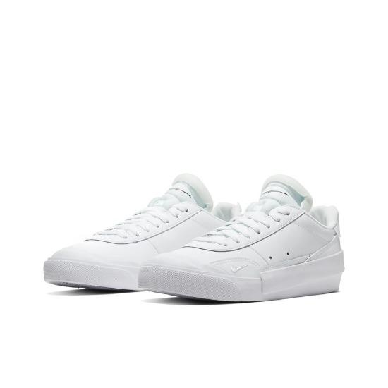 Nike Drop-Type Premium GS White CU2279-100 EU 38.5 чорний/білий
Nike Drop-Type Premium GS White CU2279-100 EU 38.5 чорний/білий