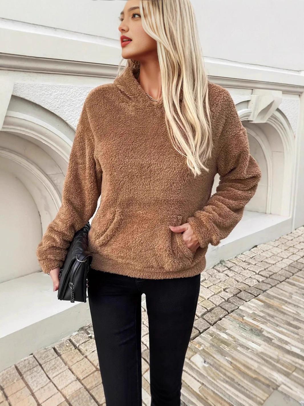 Women s Solid Color Hooded Sweatshirt - Simple, Loose Fit with Long Sleeves for Autumn/Winter S верблюд
Women s Solid Color Hooded Sweatshirt - Simple, Loose Fit with Long Sleeves for Autumn/Winter S верблюд