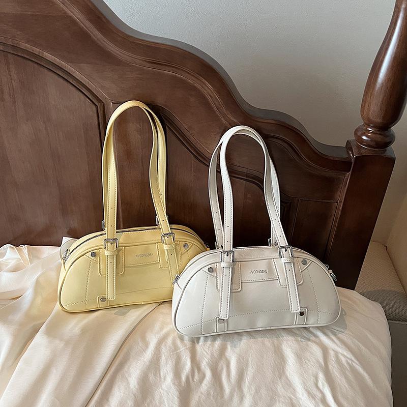 Niche high-end underarm bag women s new simple bowling bag versatile shoulder messenger bag світло-жовтого кольору
Niche high-end underarm bag women s new simple bowling bag versatile shoulder messenger bag світло-жовтого кольору