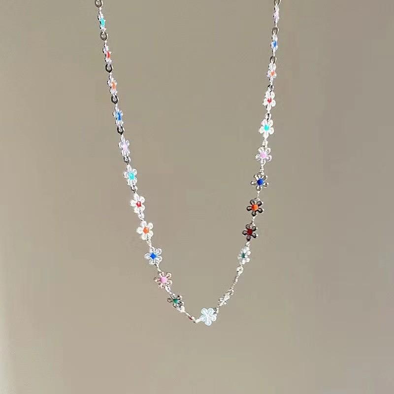 Барвисте намисто на літо – Свіжий, Універсальний та Милий ланцюжок для ключиці
Барвисте намисто на літо – Свіжий, Універсальний та Милий ланцюжок для ключиці