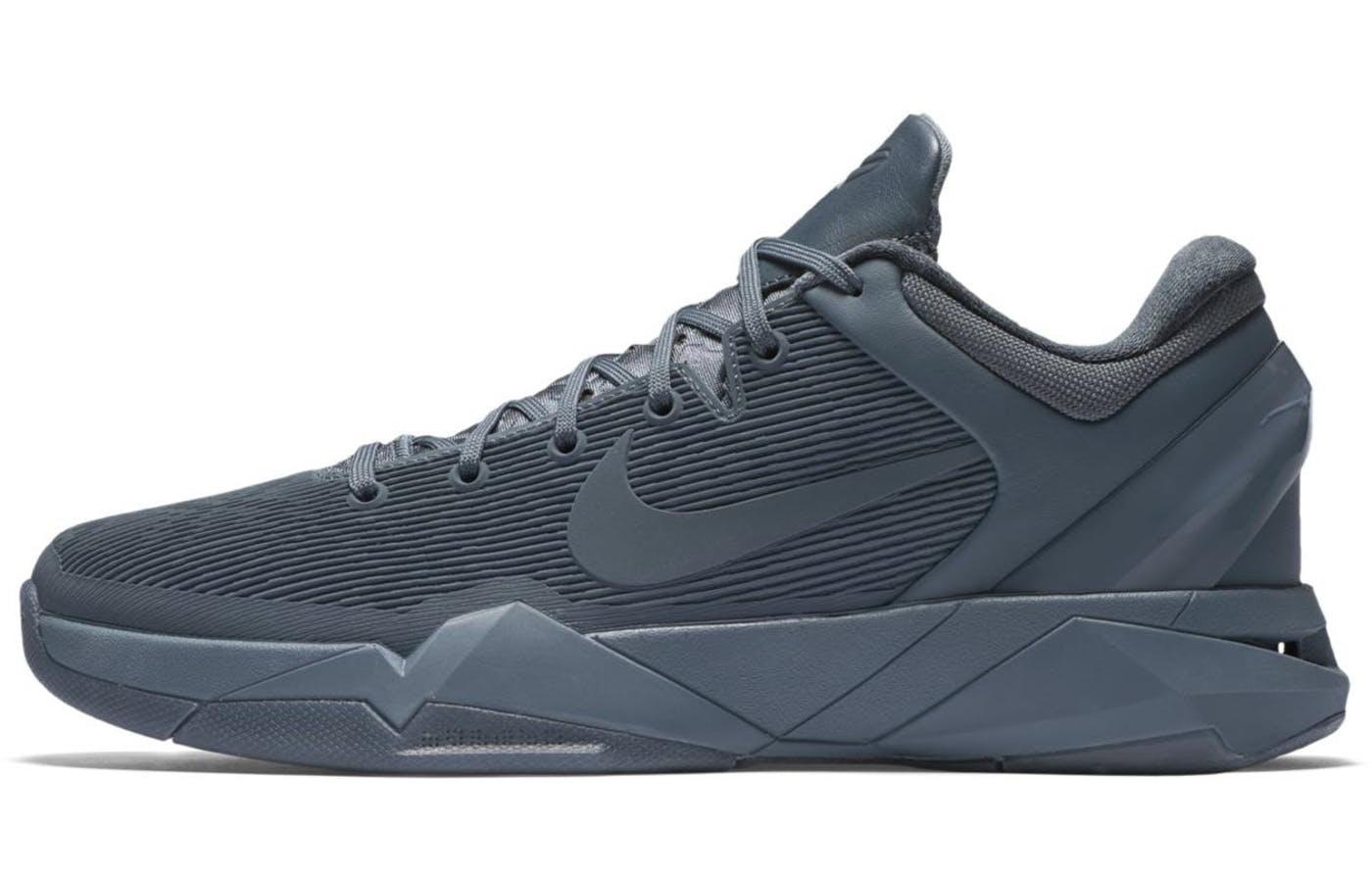 Nike Kobe 7 Black Mamba Collection Fade To Black 869460-442 42
Nike Kobe 7 Black Mamba Collection Fade To Black 869460-442 42