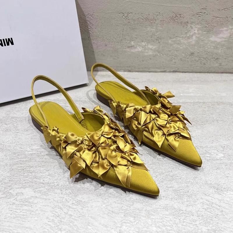 Summer new flat-bottomed bag head sandals women s French high-end temperament bow cool slippers low-heeled pointed single shoes 40 жовтий
Summer new flat-bottomed bag head sandals women s French high-end temperament bow cool slippers low-heeled pointed single shoes 40 жовтий