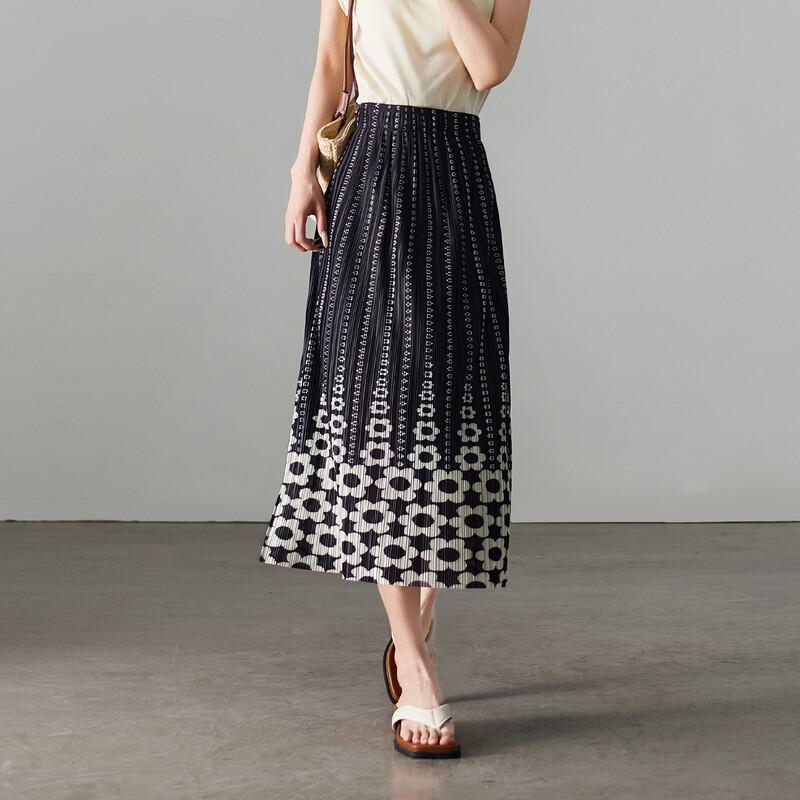 SOFSIL Elegant Floral Pleated Skirt 27/M
SOFSIL Elegant Floral Pleated Skirt 27/M