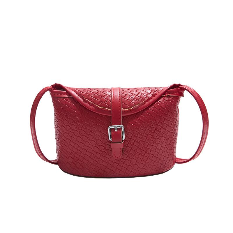 Fashion small bag women s new underarm handbag trend niche high-end shoulder bag bucket bag червоний
Fashion small bag women s new underarm handbag trend niche high-end shoulder bag bucket bag червоний