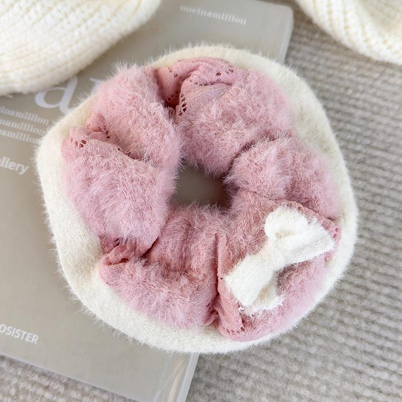 Солодке та миле рожеве плюшеве велике коло волосся Жіноче волосся з бантом у формі кулі з високим хвостиком у формі мотузки бежевий
Солодке та миле рожеве плюшеве велике коло волосся Жіноче волосся з бантом у формі кулі з високим хвостиком у формі мотузки бежевий