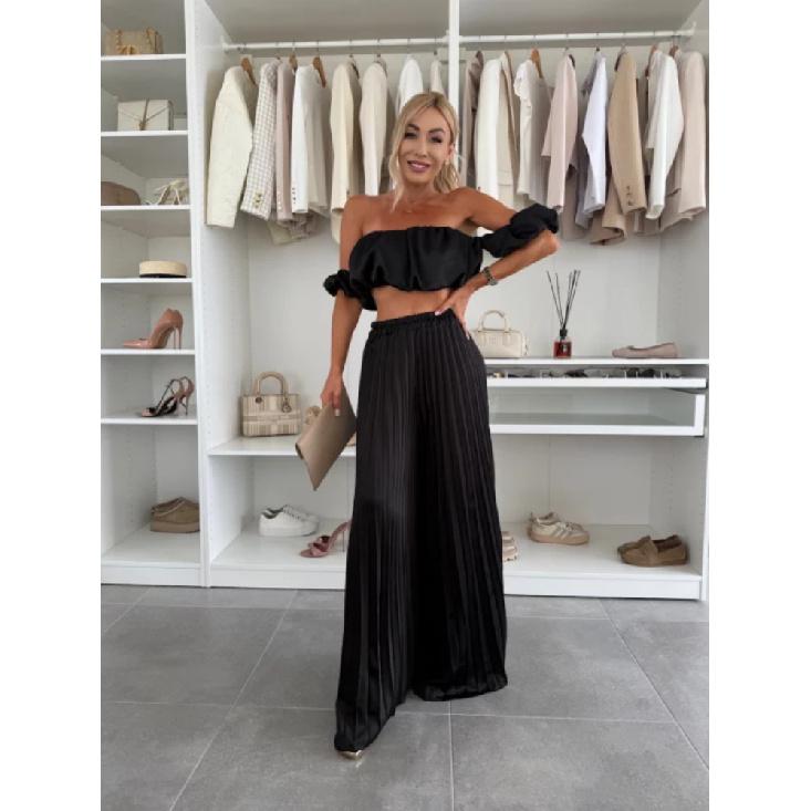 Элегантный однотонный комплект из жилета с длинным рукавом и плиссированных брюк для лета, новинка для женщин, модный и стильный наряд L чёрный
Элегантный однотонный комплект из жилета с длинным рукавом и плиссированных брюк для лета, новинка для женщин, модный и стильный наряд L чёрный