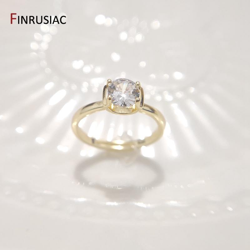 New Trendy Claws Design Crystal Zircon Rings For Women Female Wedding Party Jewelry Accessories Gift Fashion Women Rings
New Trendy Claws Design Crystal Zircon Rings For Women Female Wedding Party Jewelry Accessories Gift Fashion Women Rings