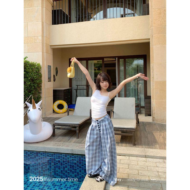 Sunoneone Stylish Easiest for Match Single-Shoulder Suspender Vest Female Xia Mei Style Thin Silm Pleating Knitting Tops White S
Sunoneone Stylish Easiest for Match Single-Shoulder Suspender Vest Female Xia Mei Style Thin Silm Pleating Knitting Tops White S