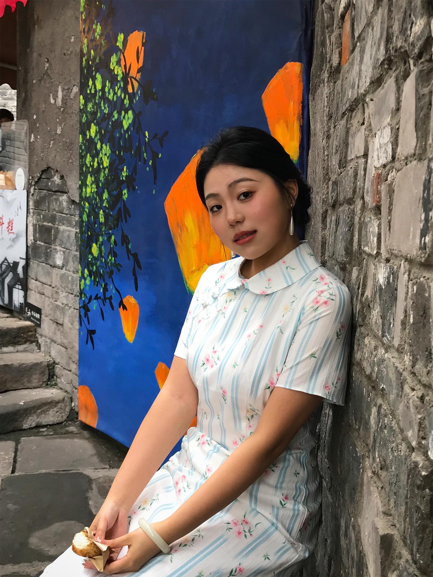 Women s Summer 2026 Plus Size Set: Chinese Style Printed Skirt & Knit Cardigan 6XL (115-125 kg)
Women s Summer 2026 Plus Size Set: Chinese Style Printed Skirt & Knit Cardigan 6XL (115-125 kg)