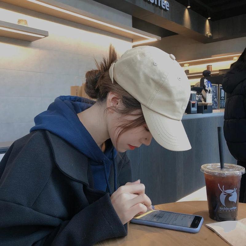 Solid Color Baseball Cap Women Men Korean Hip Hop Dad Hat Summer Adjustable Cotton Couple Snapback Caps Casquette Gorras
Solid Color Baseball Cap Women Men Korean Hip Hop Dad Hat Summer Adjustable Cotton Couple Snapback Caps Casquette Gorras