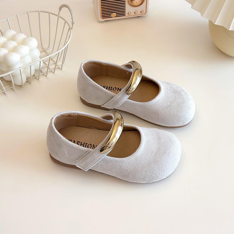 Spring Autumn Children s Shoe for Girl Trend Versatile Princess Moccasins Fashion Simple Solid Color Kids Causal Leather Shoes 36
Spring Autumn Children s Shoe for Girl Trend Versatile Princess Moccasins Fashion Simple Solid Color Kids Causal Leather Shoes 36