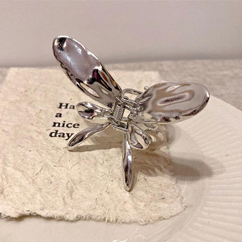 Small Butterfly Hair Claw New Silver Metal Hair Clip for Women Girls Elegant Half-Up Hair Accessory Non-Slip Styling Barrettes срібний
Small Butterfly Hair Claw New Silver Metal Hair Clip for Women Girls Elegant Half-Up Hair Accessory Non-Slip Styling Barrettes срібний