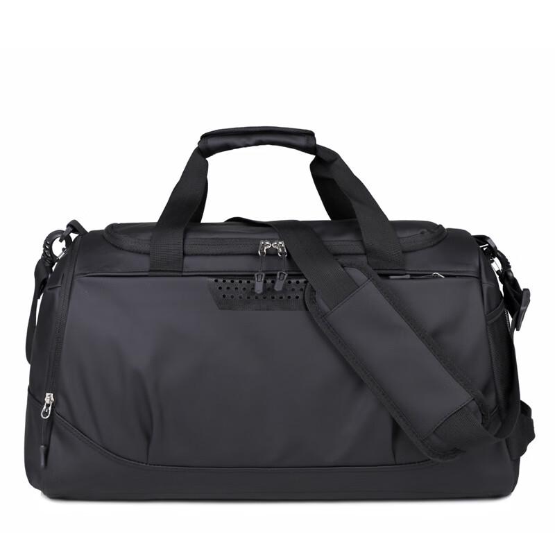 Men s Lightweight Travel & Gym Bag
Men s Lightweight Travel & Gym Bag