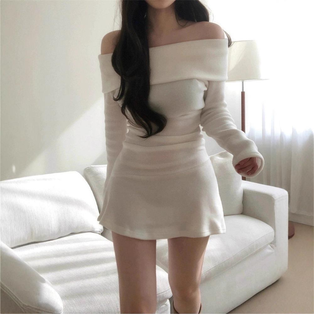 Available: Off-Shoulder Knit Wool Women s Slimming Dress - 2025 Autumn/Winter Korean Style Vibe One Size білий
Available: Off-Shoulder Knit Wool Women s Slimming Dress - 2025 Autumn/Winter Korean Style Vibe One Size білий