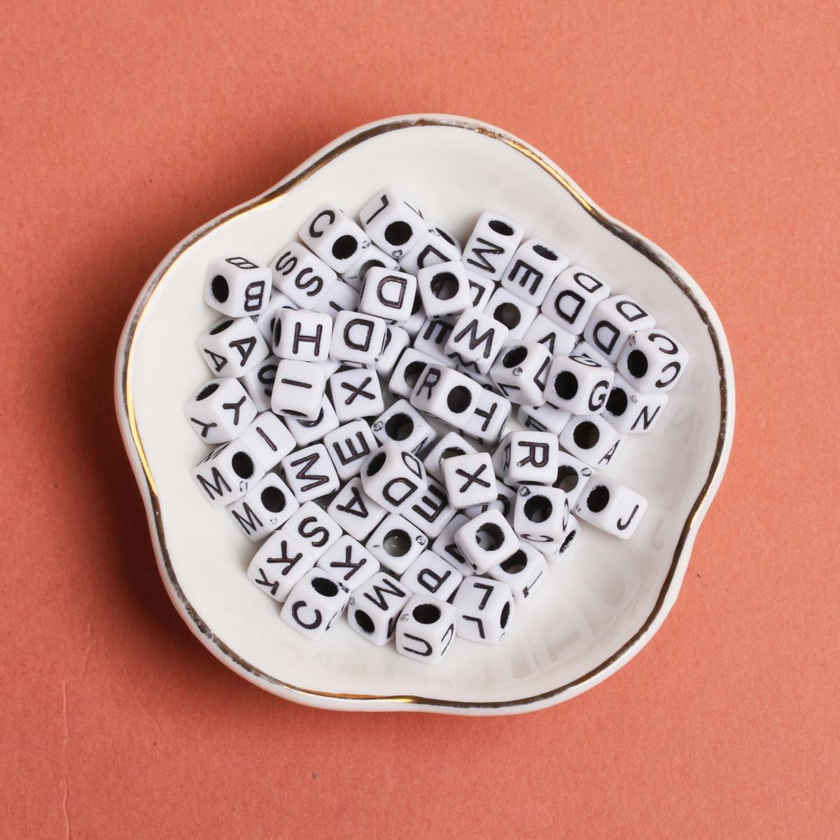 Новые модные материалы браслет ожерелье акриловый куб 6 мм 30 шт DIY квадратные буквы свободные бусины ювелирные изделия аксессуары
Новые модные материалы браслет ожерелье акриловый куб 6 мм 30 шт DIY квадратные буквы свободные бусины ювелирные изделия аксессуары