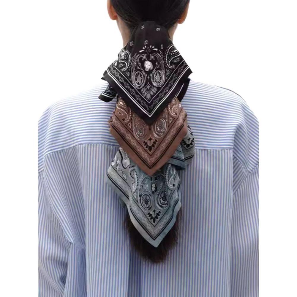 Cloth Vintage Scrunchies Temperament Hair Circle Simple Cashew Printed Hair Rope Travel коричневий
Cloth Vintage Scrunchies Temperament Hair Circle Simple Cashew Printed Hair Rope Travel коричневий