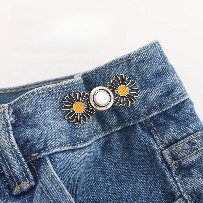 2PC Small Daisy Waist Button Metal Plate Buckle Nail-free Seam-free Waist-closing Artifact
2PC Small Daisy Waist Button Metal Plate Buckle Nail-free Seam-free Waist-closing Artifact