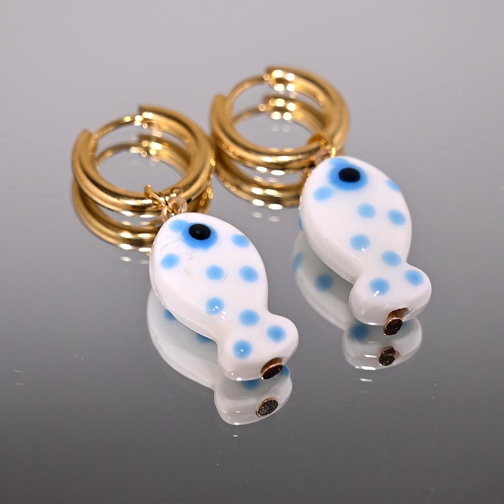 Cartoon Cute Ceramic Fish Pendant Hoop Earrings for Women Girls Fashion Stainless Steel Ear Buckle Zircon Accessories Gift
Cartoon Cute Ceramic Fish Pendant Hoop Earrings for Women Girls Fashion Stainless Steel Ear Buckle Zircon Accessories Gift