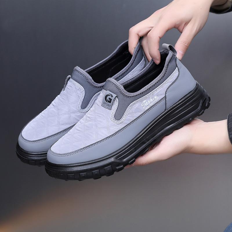 Shoes men s 2025 spring and autumn new men s casual soft-soled wear-resistant single shoes versatile one-pedal men s shoes dad shoes 38 чёрный
Shoes men s 2025 spring and autumn new men s casual soft-soled wear-resistant single shoes versatile one-pedal men s shoes dad shoes 38 чёрный