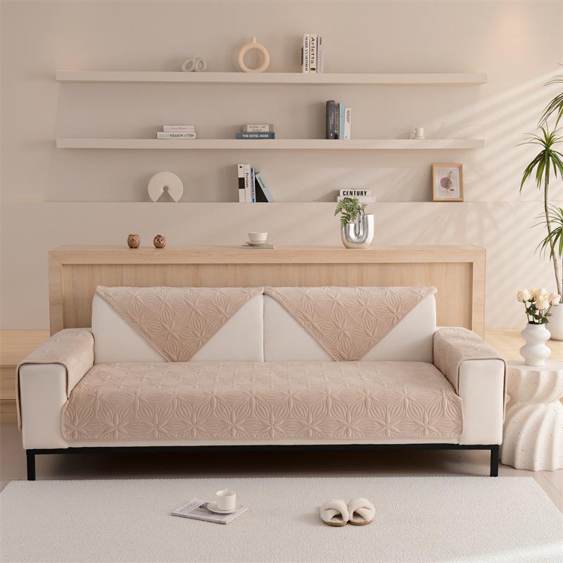 Чехол для дивана Snow Neil, Four Seasons Universal с противоскользящим дизайном, новая кристальная бархатная ткань, защищает от царапин кошек 30 * 50 waist pillowcase
Чехол для дивана Snow Neil, Four Seasons Universal с противоскользящим дизайном, новая кристальная бархатная ткань, защищает от царапин кошек 30 * 50 waist pillowcase