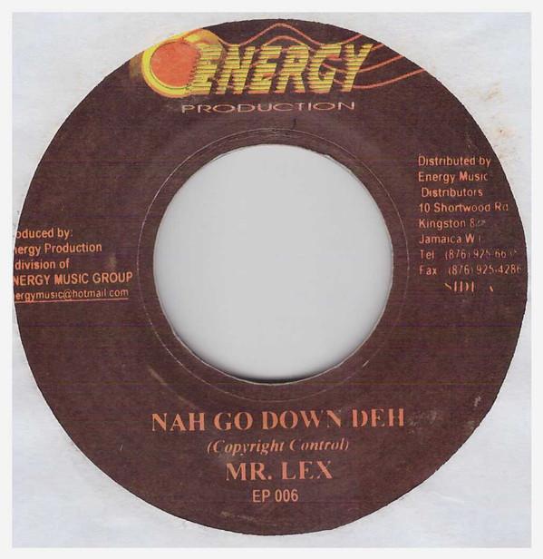 7-дюймовая запись MR. LEXX / GRINGO - Nah Go Down Deh / A So Mi Stay EP006 Energy Producti 2001 Ямайка Регги, Ска и Даб Б/У
7-дюймовая запись MR. LEXX / GRINGO - Nah Go Down Deh / A So Mi Stay EP006 Energy Producti 2001 Ямайка Регги, Ска и Даб Б/У