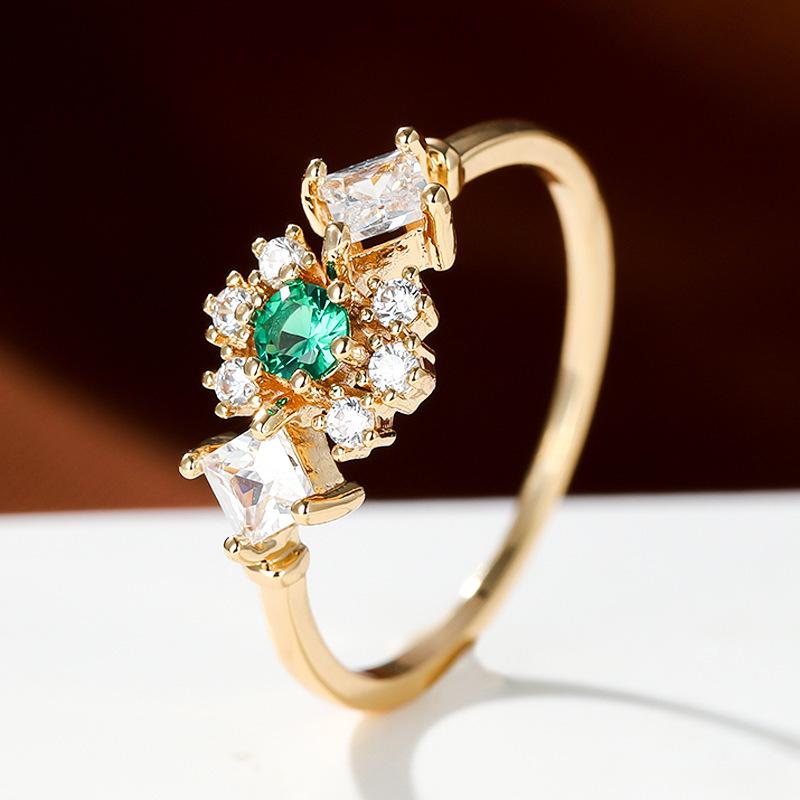 Wish the new K top gifter emerald round diamond edge small white diamond rhombus white diamond princess ring wind no. 6 золотой
Wish the new K top gifter emerald round diamond edge small white diamond rhombus white diamond princess ring wind no. 6 золотой