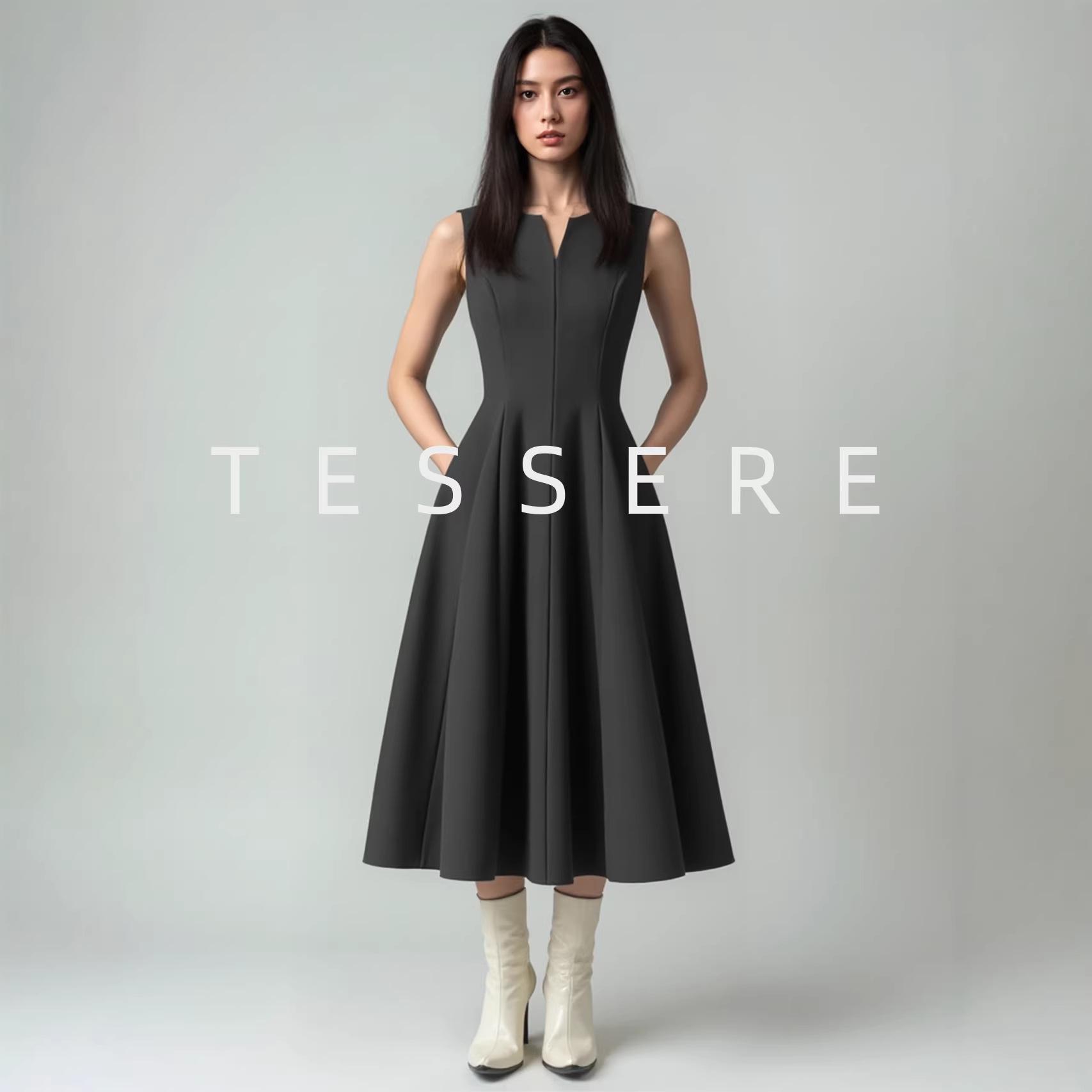 Hepburn-Inspired Sleeveless French Black Dress for Autumn/Winter Double Extra Large чёрный
Hepburn-Inspired Sleeveless French Black Dress for Autumn/Winter Double Extra Large чёрный