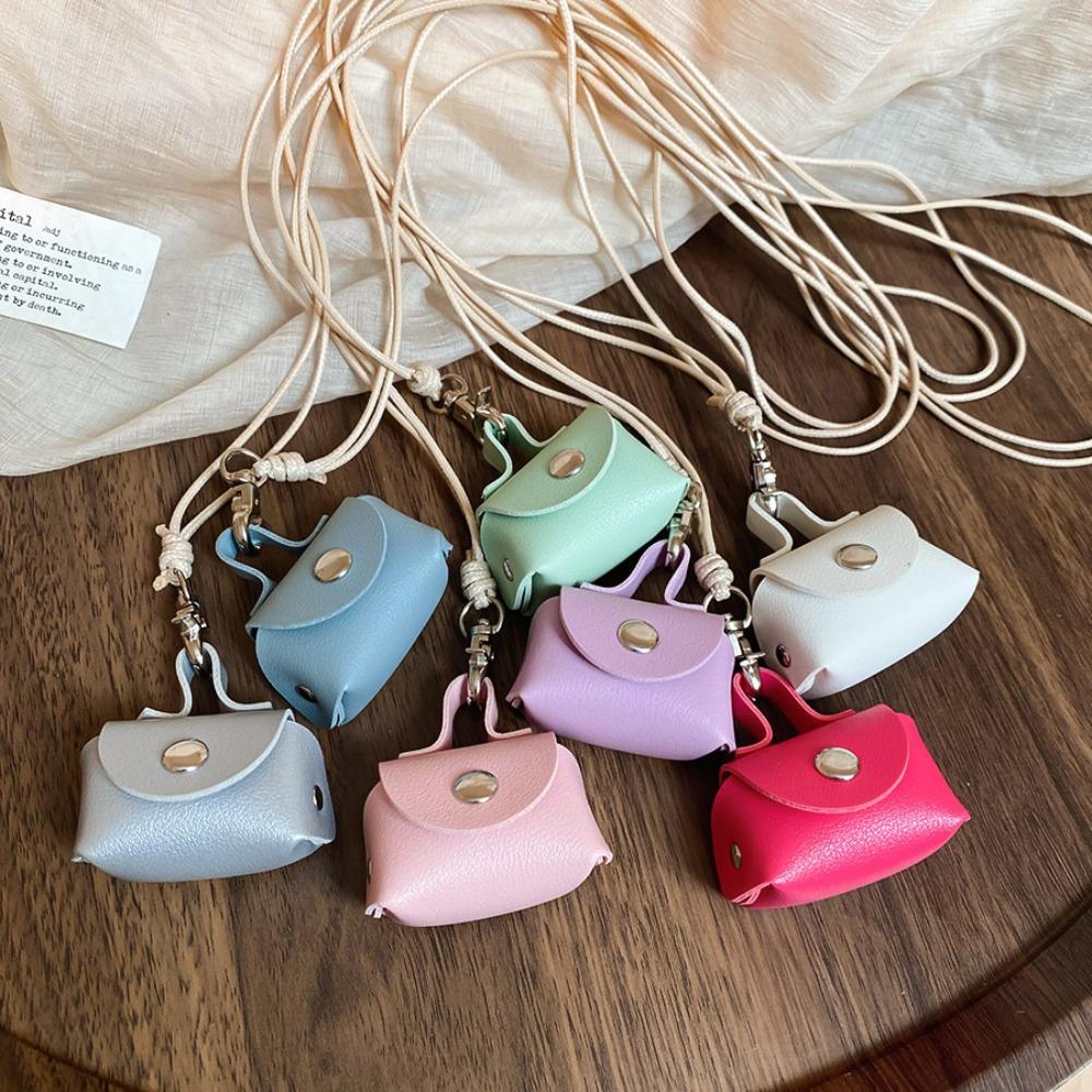 Leather Pendant Mini Coin Purse Necklace Hanging Neck Sweater Chain Long Leather Necklace Girls білий
Leather Pendant Mini Coin Purse Necklace Hanging Neck Sweater Chain Long Leather Necklace Girls білий