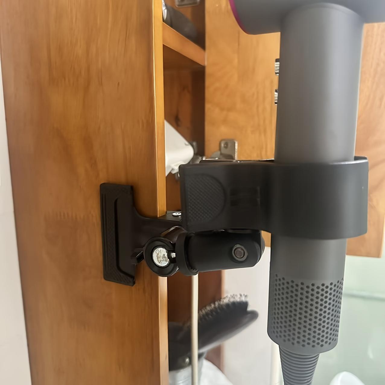 A 200g Heavy-duty Metal Hair Dryer Holder with a Clip-on Hook, Designed to Float and Mount on a Wall. It Effectively Solves the Storage Problem чёрный
A 200g Heavy-duty Metal Hair Dryer Holder with a Clip-on Hook, Designed to Float and Mount on a Wall. It Effectively Solves the Storage Problem чёрный