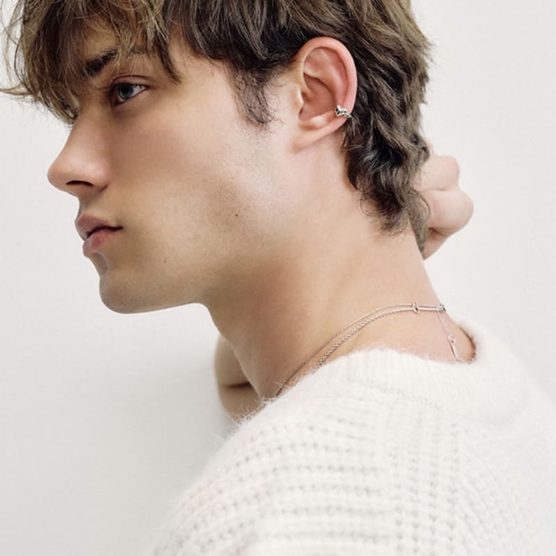 NUMBERING #8109 Gold
NUMBERING #8109 Gold